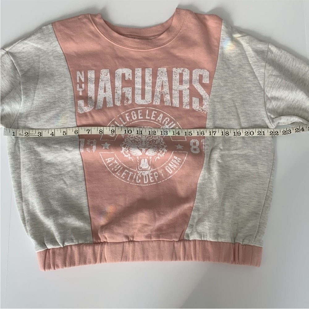 ZOE & LIV Jaguars Graphic Sweatshirt - Peach and Gray•Size M•Women - Picture 9 of 11